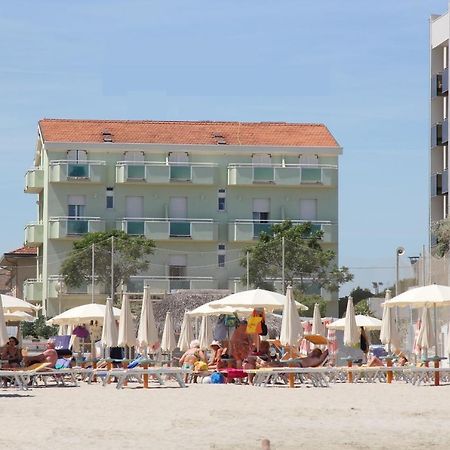 Hotel Rosati ริมินี ภายนอก รูปภาพ