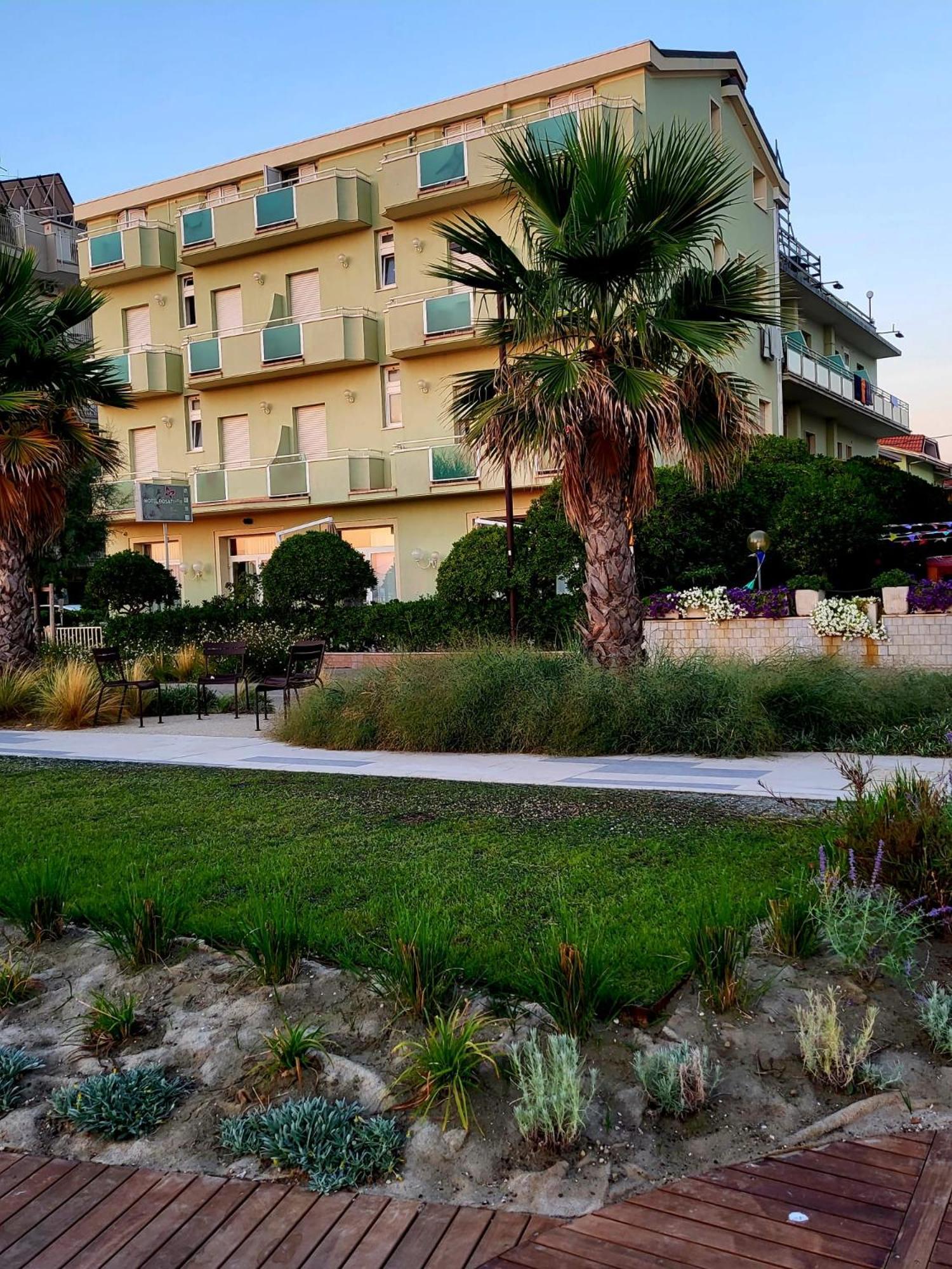 Hotel Rosati ริมินี ภายนอก รูปภาพ