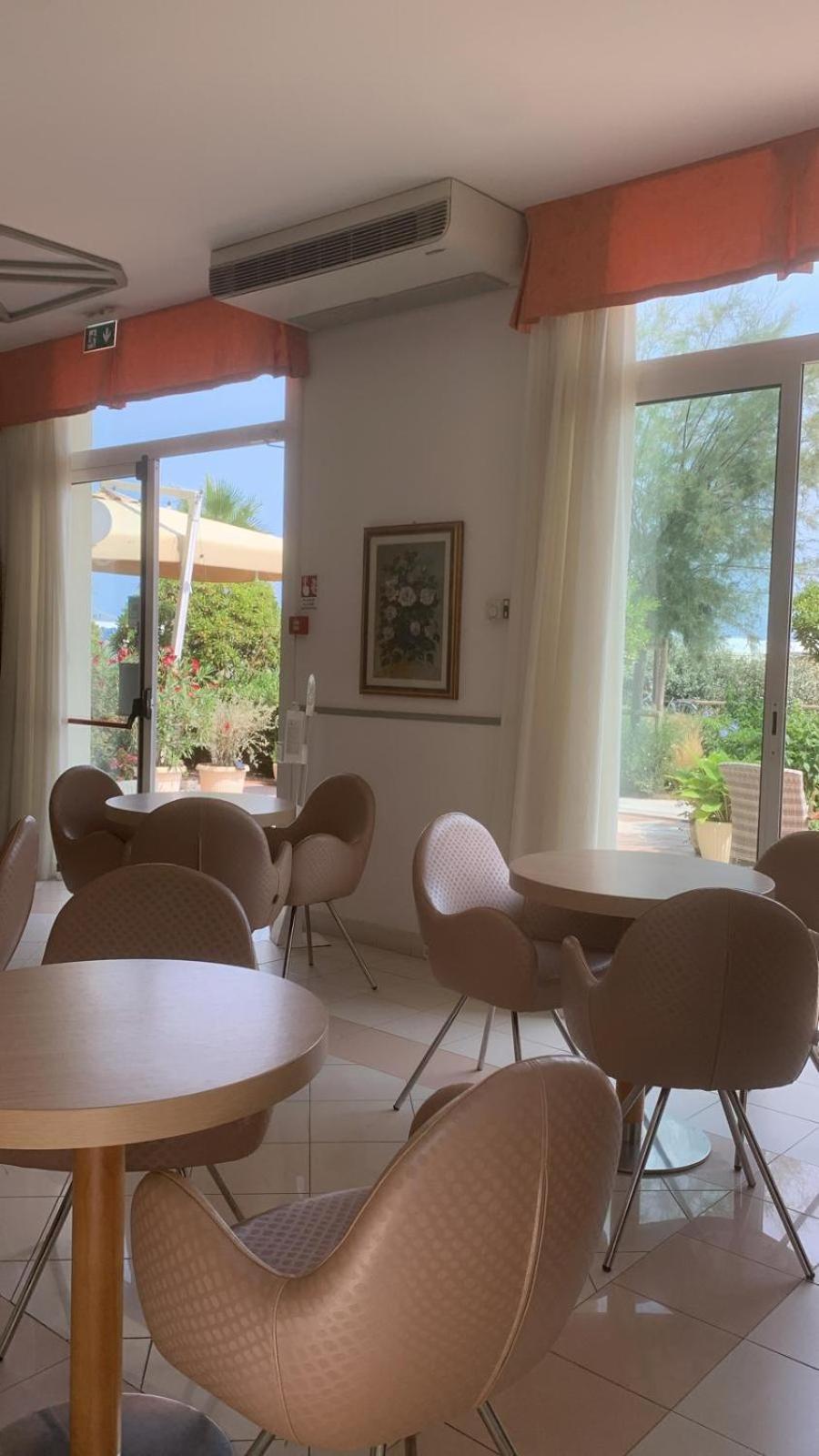 Hotel Rosati ริมินี ภายนอก รูปภาพ