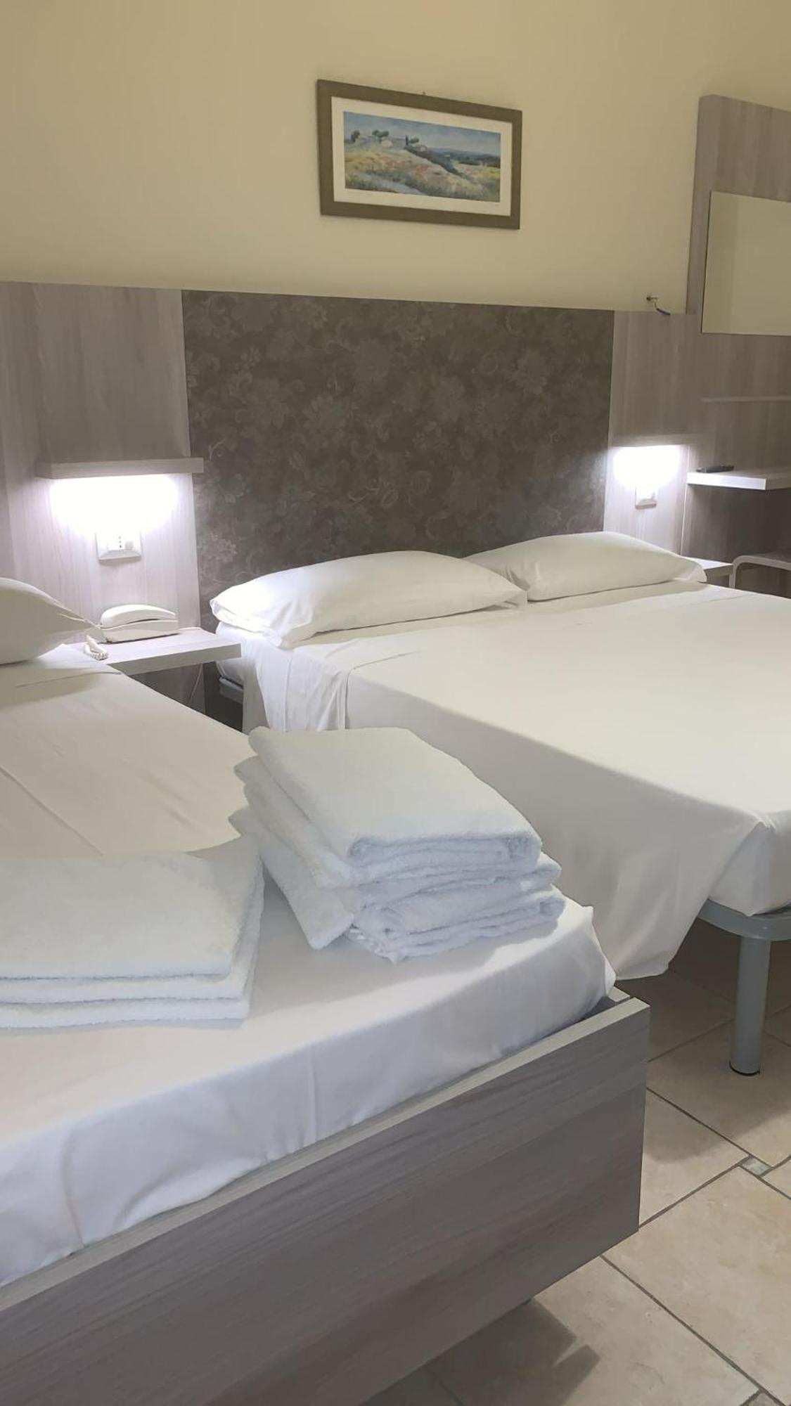 Hotel Rosati ริมินี ภายนอก รูปภาพ